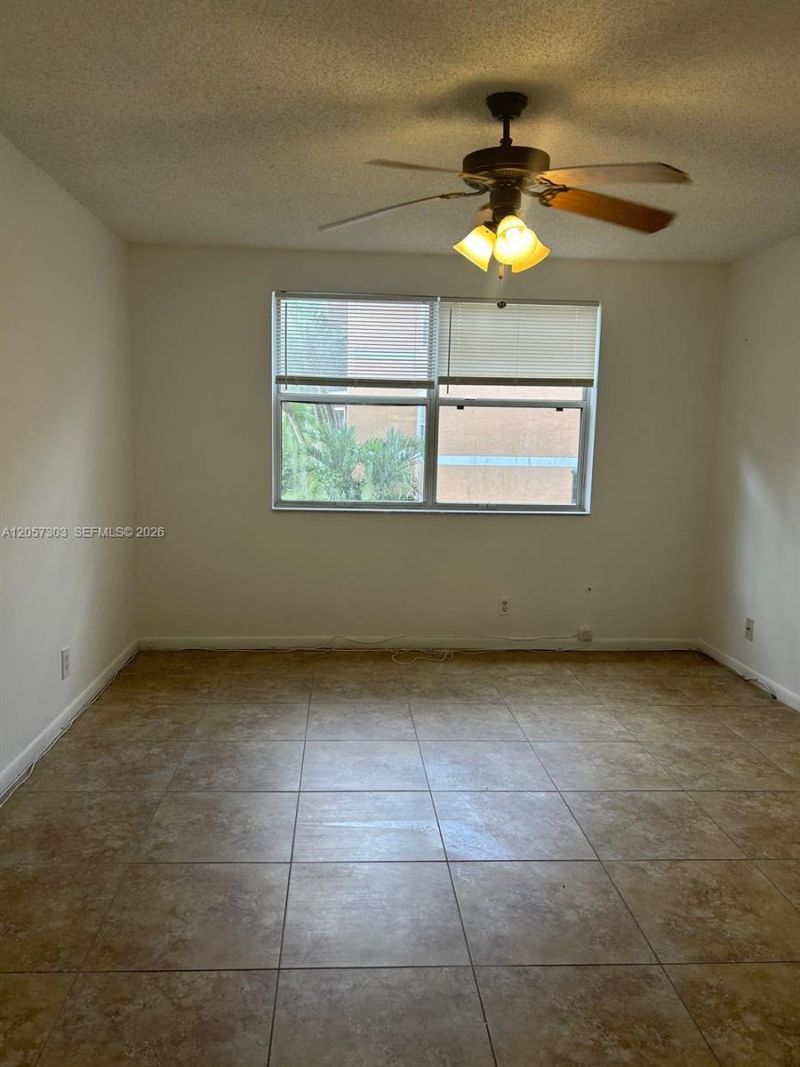 8851 Wiles Rd , Unit 208, Coral Springs, FL 33067 Photo