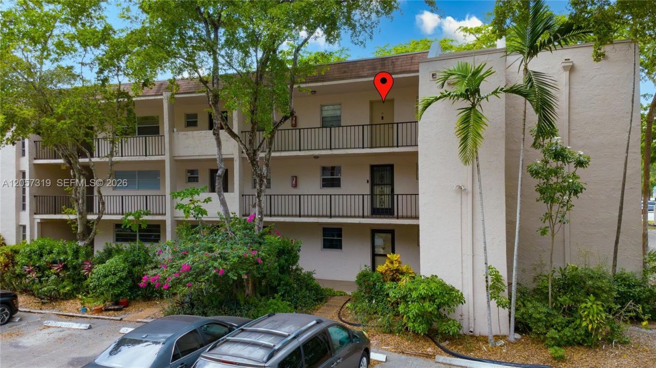 469 N Pine Island Rd, Unit B308, Plantation, FL 33324 Photo