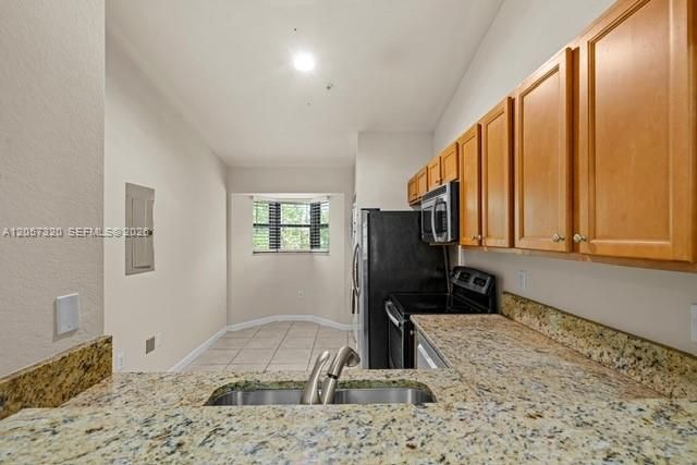 22561 SW 88th Pl, Unit 303-7, Cutler Bay, FL 33190 Photo
