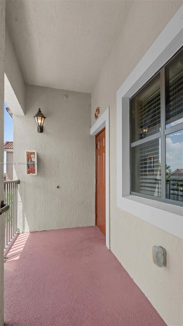 22561 SW 88th Pl, Unit 303-7, Cutler Bay, FL 33190 Photo