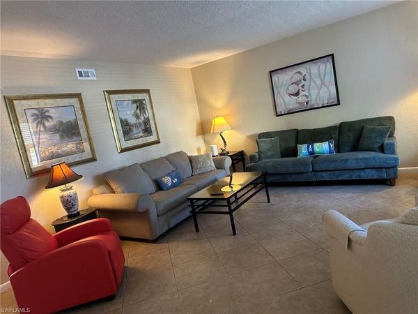 4633 Bayshore DR , Unit M2, NAPLES, FL 34112