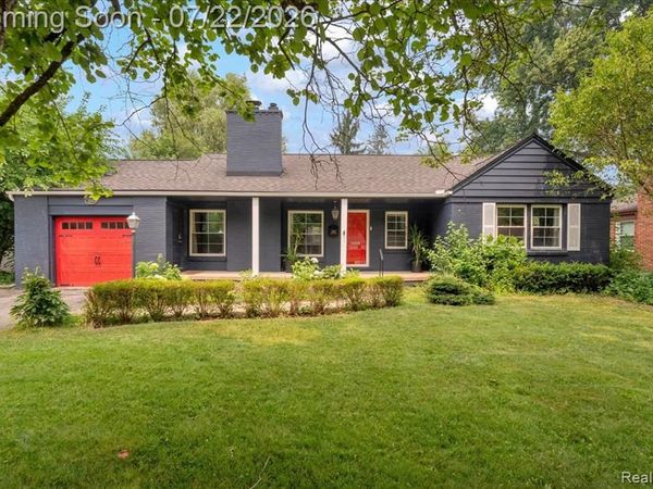 1591 E Maple Road, Birmingham, MI 48009