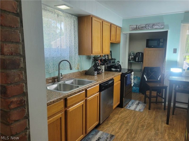 2250 Wichert Drive, Cuyahoga Falls, OH 44221 Photo 12