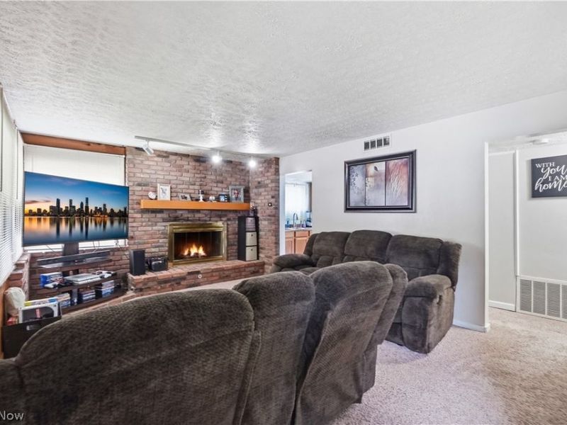 2250 Wichert Drive, Cuyahoga Falls, OH 44221 Photo 20
