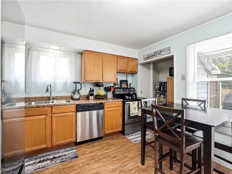 2250 Wichert Drive, Cuyahoga Falls, OH 44221 Photo 25