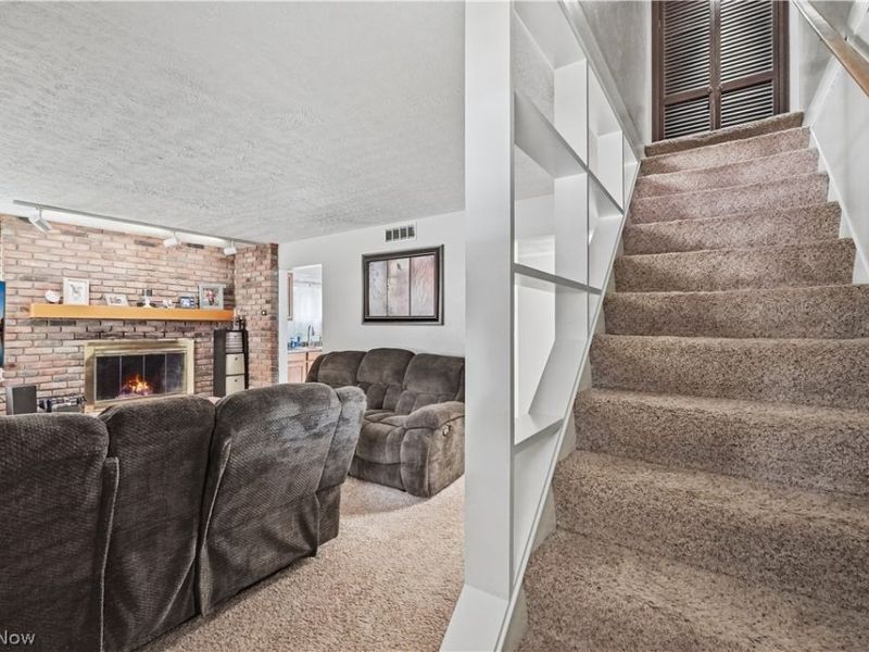2250 Wichert Drive, Cuyahoga Falls, OH 44221 Photo 33
