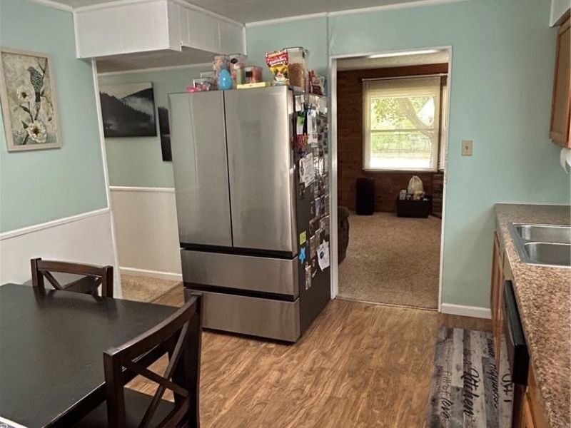 2250 Wichert Drive, Cuyahoga Falls, OH 44221 Photo 8