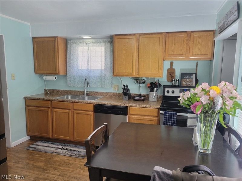 2250 Wichert Drive, Cuyahoga Falls, OH 44221 Photo 9