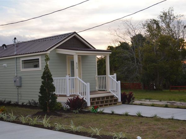 620 THIRD STREET , OVIEDO, FL 32765