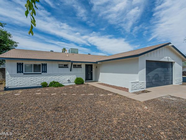 3232 E EMILE ZOLA Avenue, Phoenix, AZ 85032