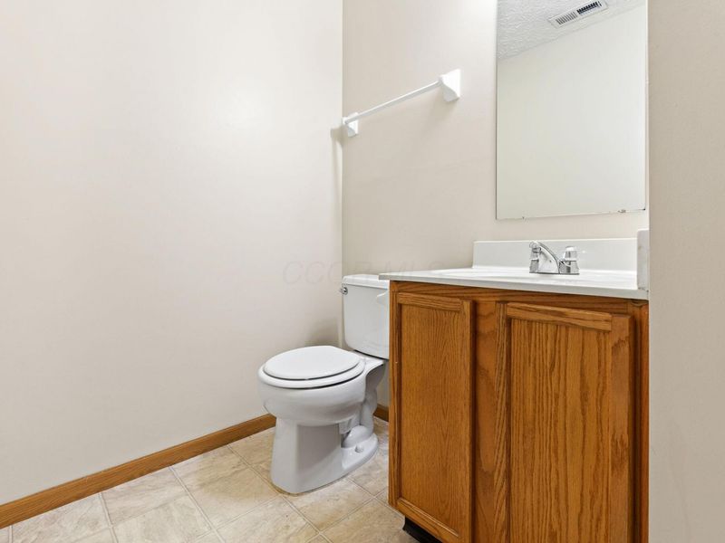4807 Perlman Street , Unit 5, Columbus, OH 43228 Photo 14