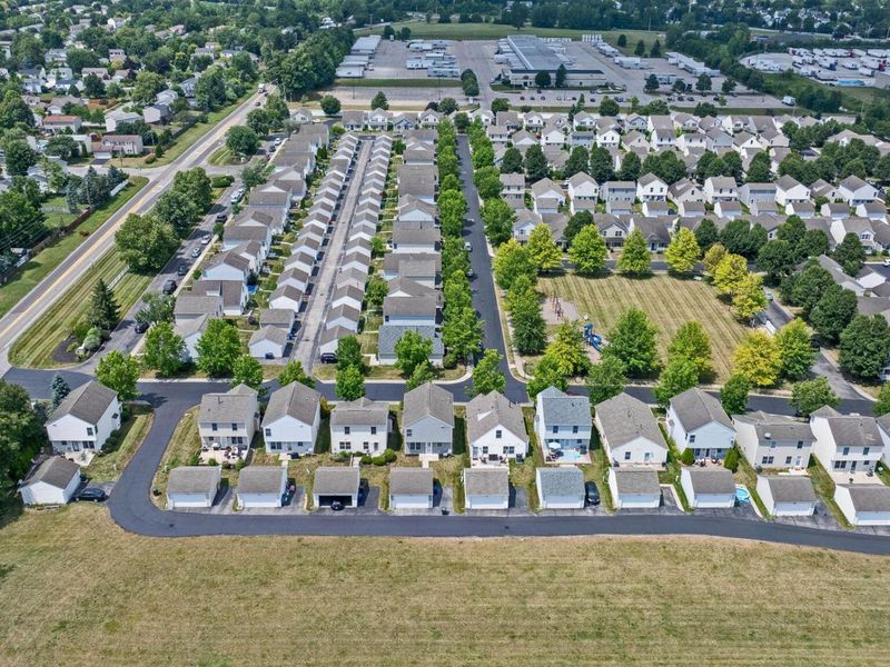 4807 Perlman Street , Unit 5, Columbus, OH 43228 Photo 33