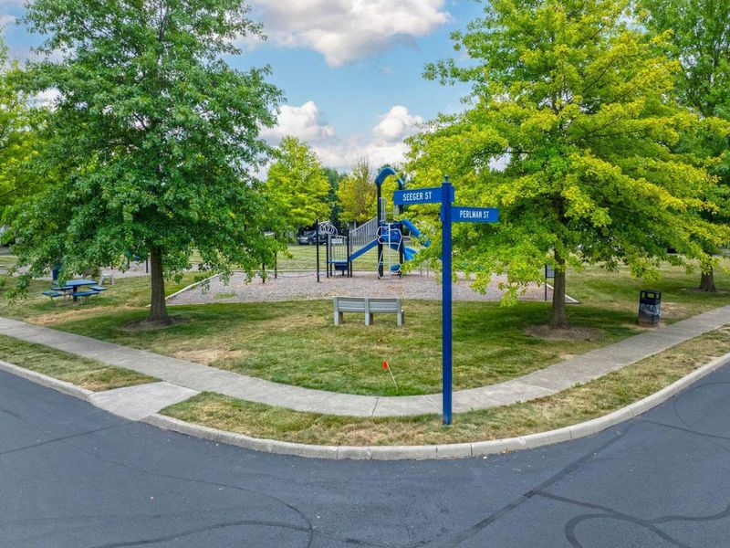 4807 Perlman Street , Unit 5, Columbus, OH 43228 Photo 37