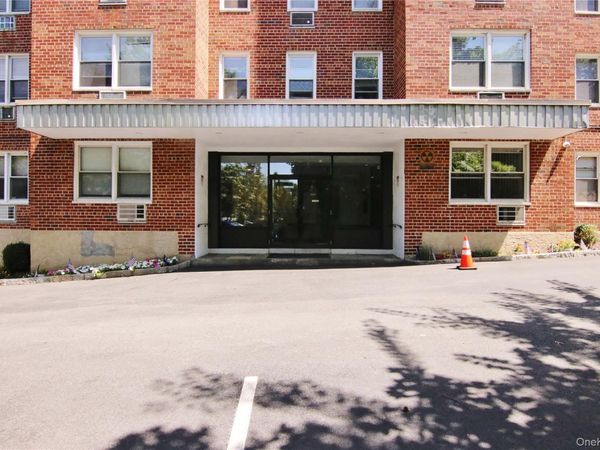 510 Midland Avenue, Unit 1A, Yonkers, NY 10704