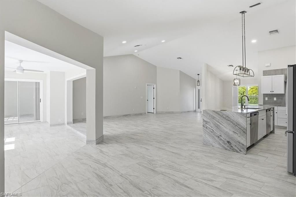 10225 Boca Cir , Naples, FL 34109 Photo