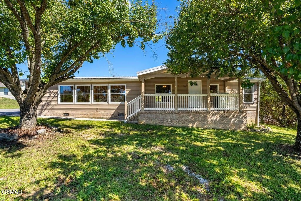 234 Red Bud Lane, Sevierville, TN 37876 Main Photo