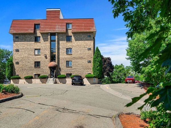159 Franklin St, Unit A2, Stoneham, MA 02180