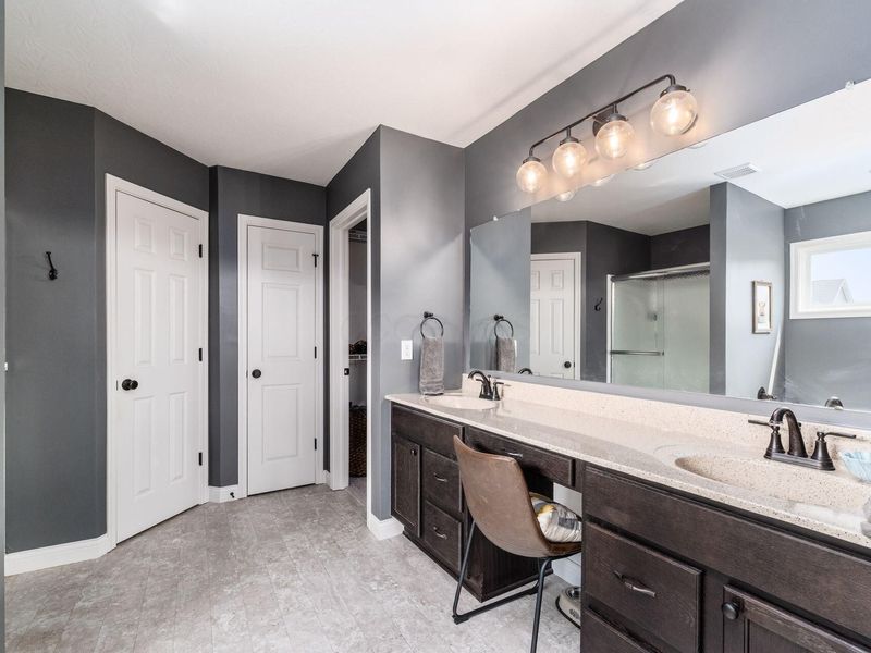 6105 Barclay Court, Canal Winchester, OH 43110 Photo 21