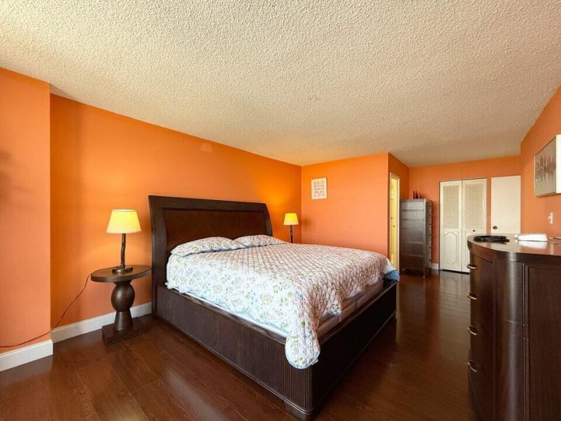 800 Parkview Drive, Unit 823, Hallandale, FL 33009 Photo