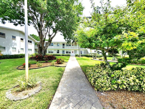 146 MARKHAM G, Unit 146, Deerfield Beach, FL 33442