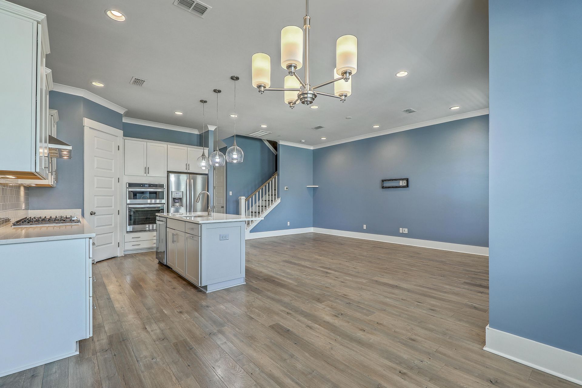 3125 Sturbridge Road Photo 9