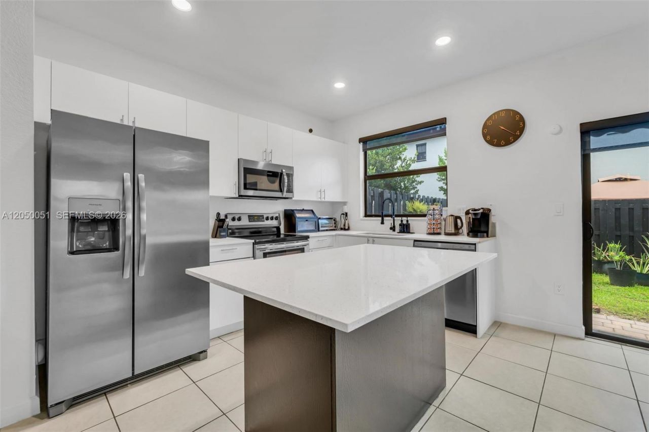 12990 SW 232nd Ln , Homestead, FL 33170 Photo