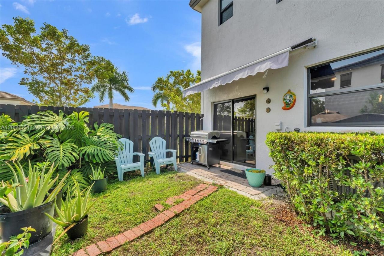 12990 SW 232nd Ln , Homestead, FL 33170 Photo