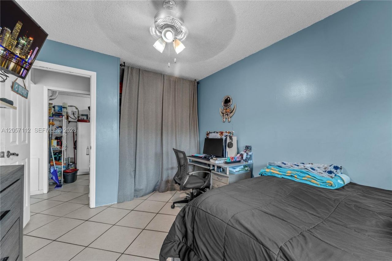 14316 SW 159th Ter, Miami, FL 33177 Photo
