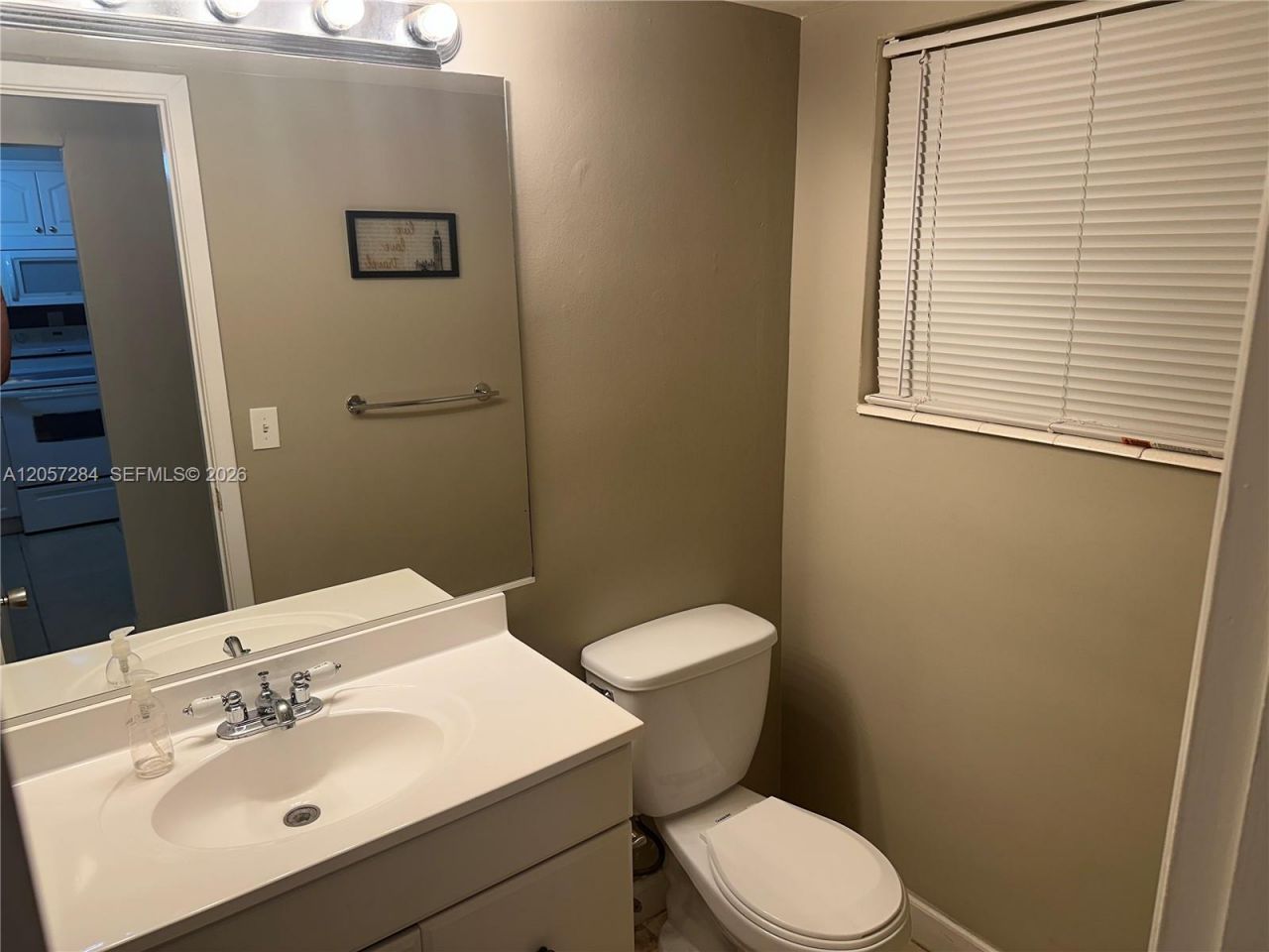 12590 NE 16th Ave , Unit 509, North Miami, FL 33161 Photo