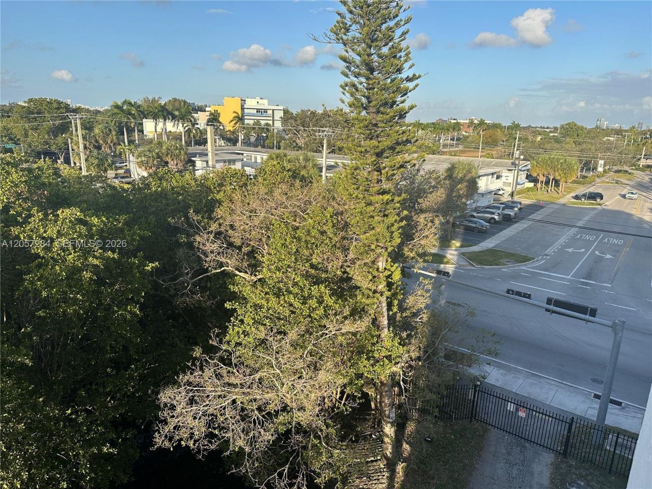 12590 NE 16th Ave , Unit 509, North Miami, FL 33161 Photo