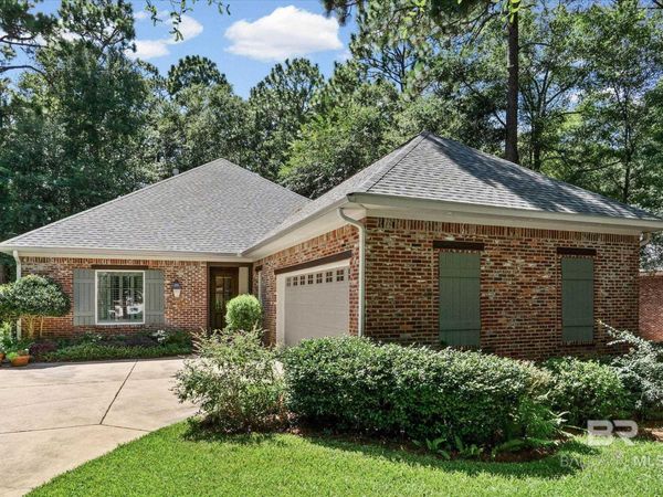 312 Poplar Place, Fairhope, AL 36532