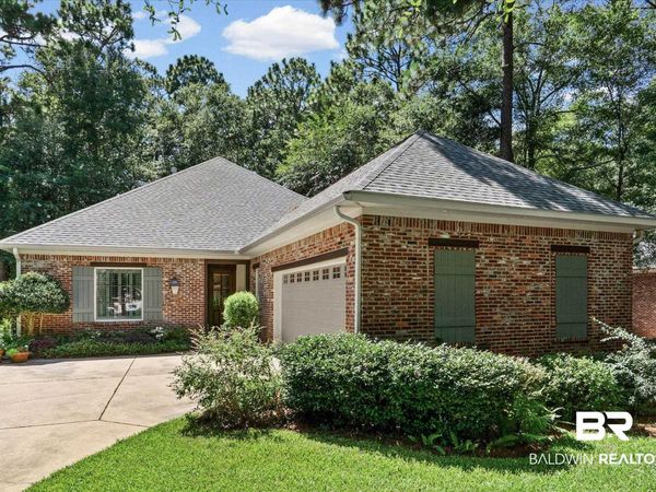 312 Poplar Place, Fairhope, AL 36532