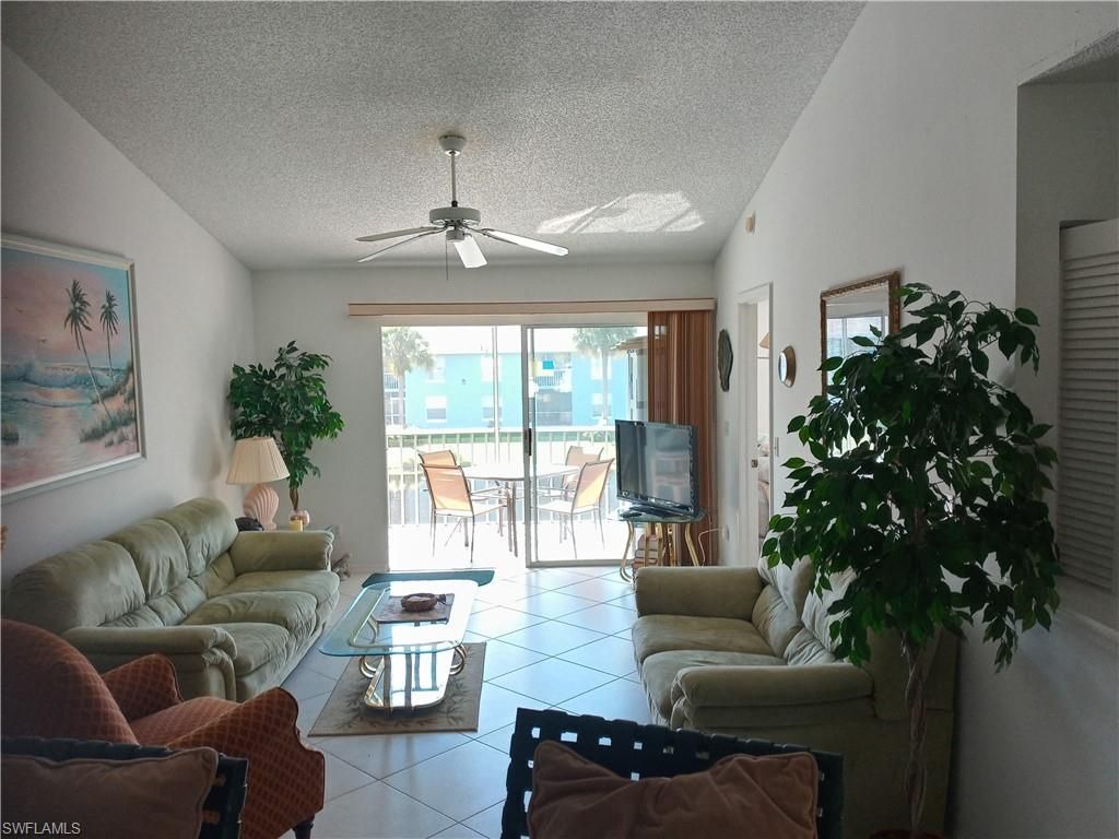 185 Grand Oaks Way , Unit R-206, Naples, FL 34110 Photo