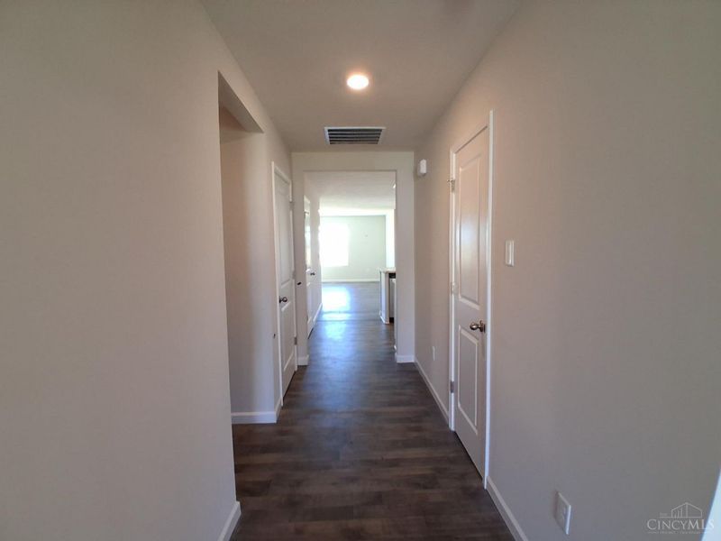 325 Glover Meadows Way, Mount Orab, OH 45154 Photo 8