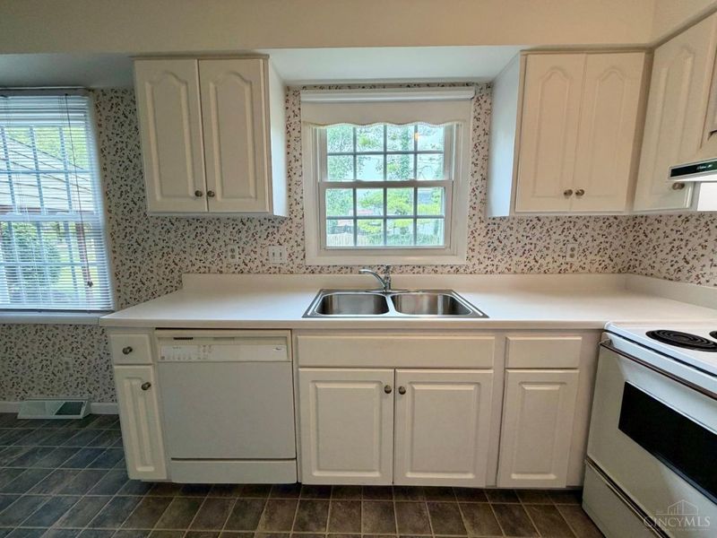11363 Kenshire Drive, Forest Park, OH 45240 Photo 25
