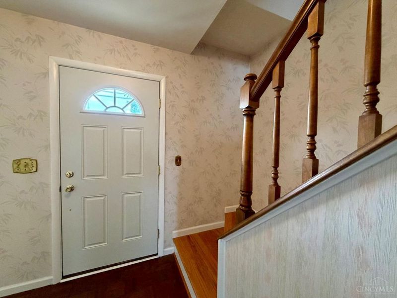 11363 Kenshire Drive, Forest Park, OH 45240 Photo 6