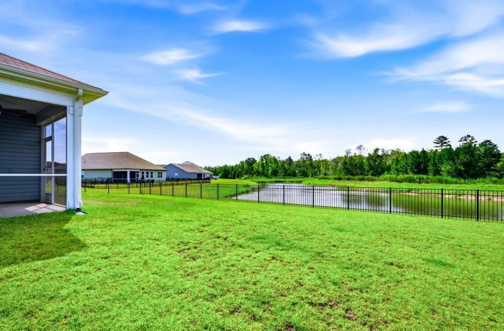 210 Carver Willow Dr.  Photo 23