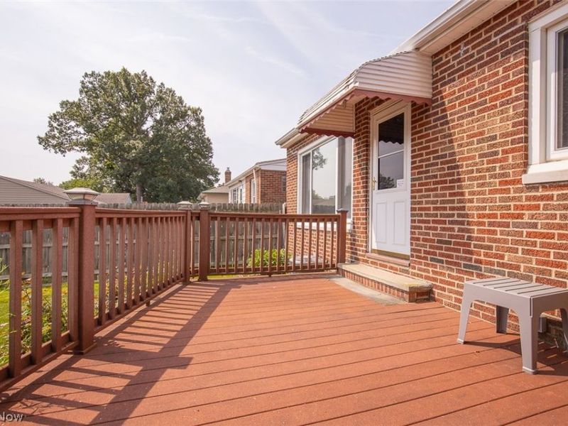5105 W 6th Street, Brooklyn Heights, OH 44131 Photo 24
