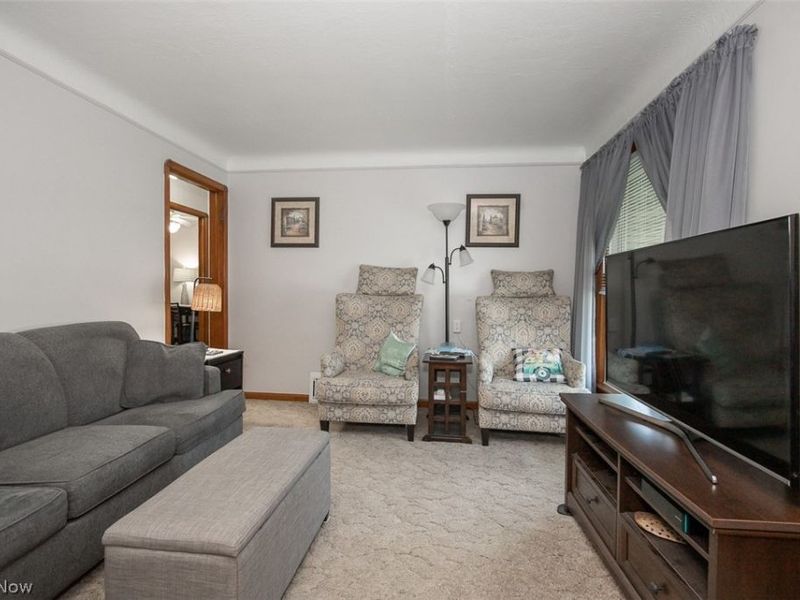 5105 W 6th Street, Brooklyn Heights, OH 44131 Photo 4