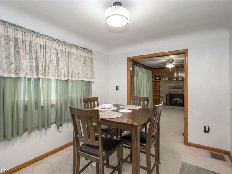 5105 W 6th Street, Brooklyn Heights, OH 44131 Photo 9
