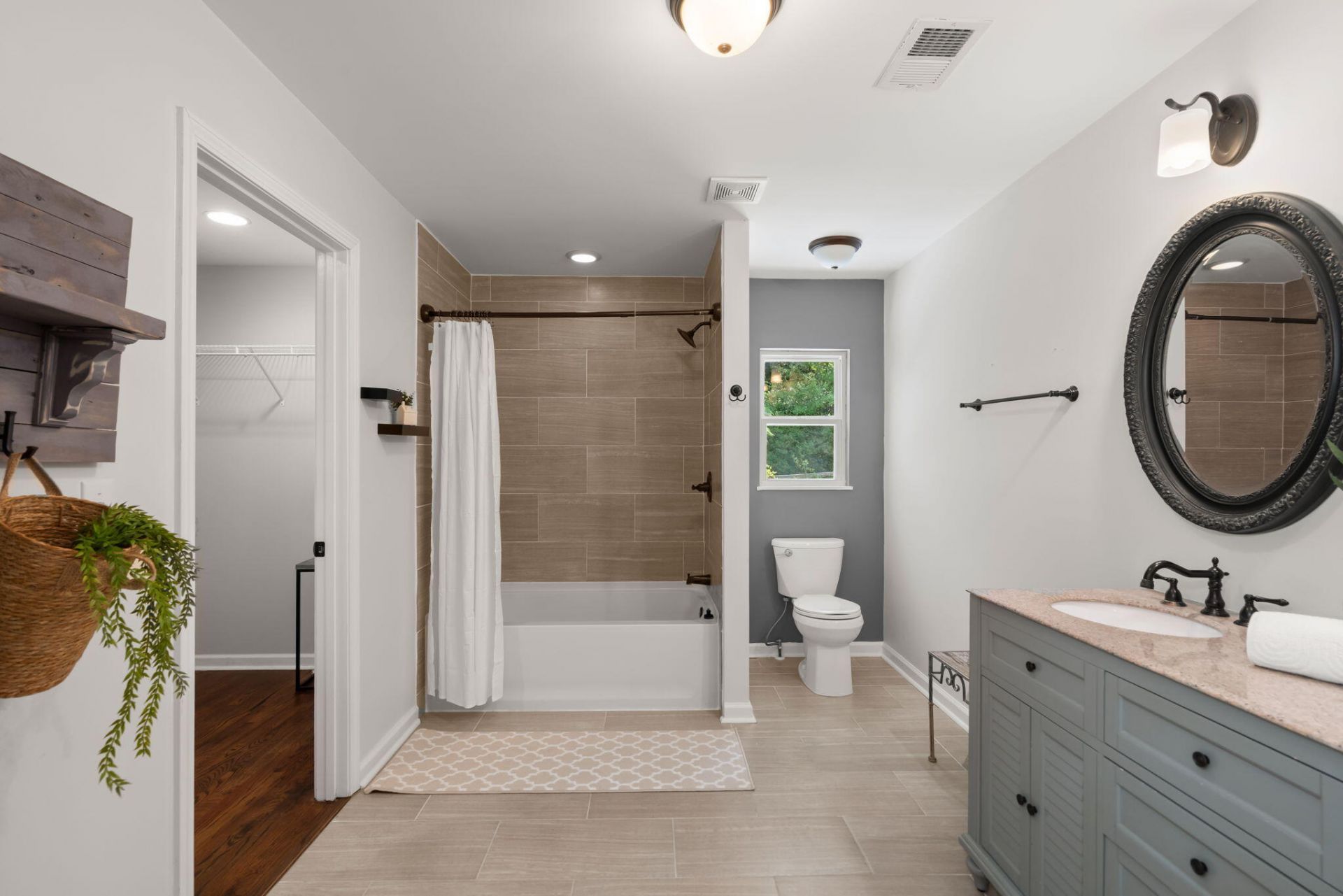 1004 Bishop Road Photo 24