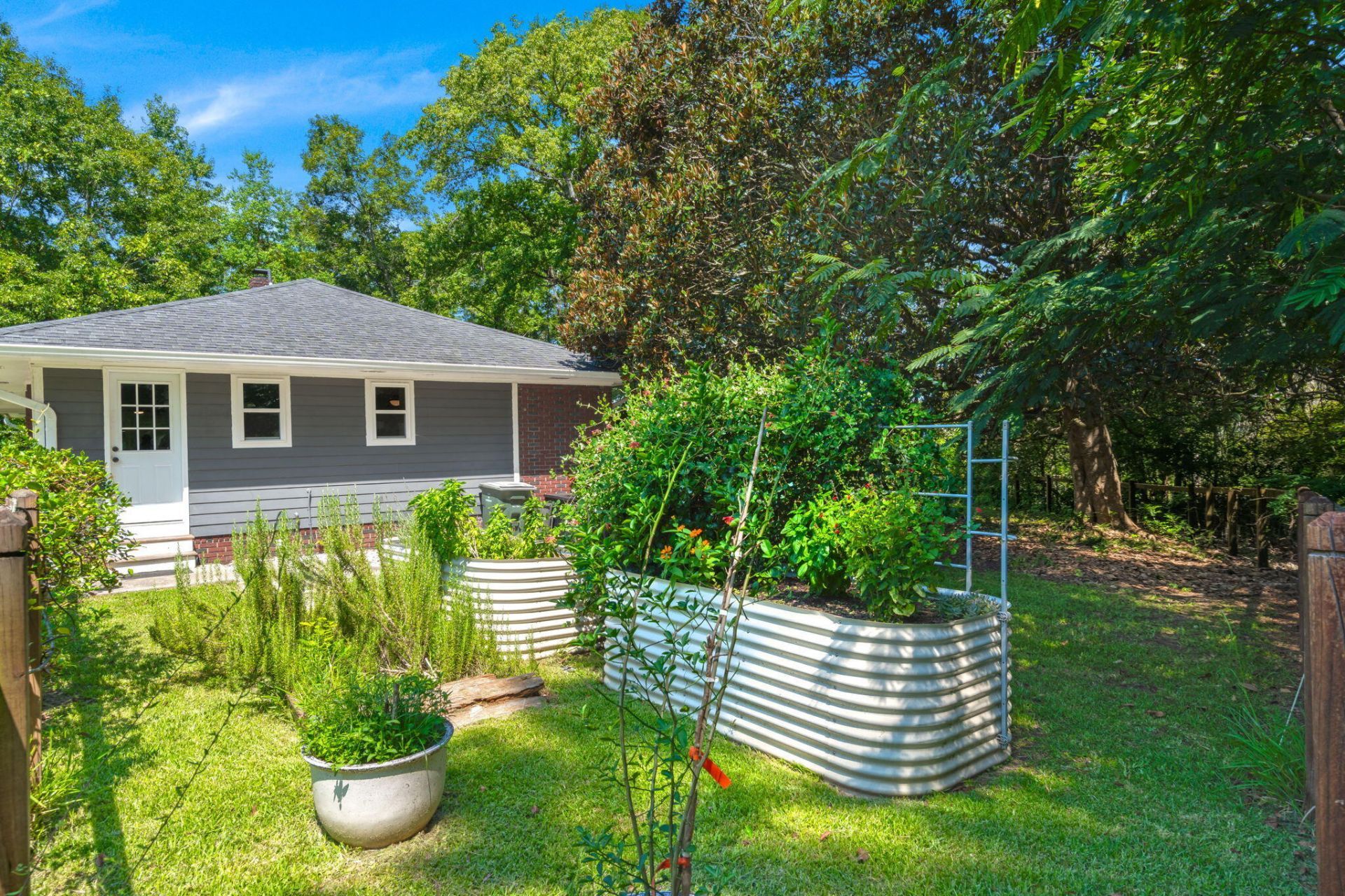1004 Bishop Road Photo 32
