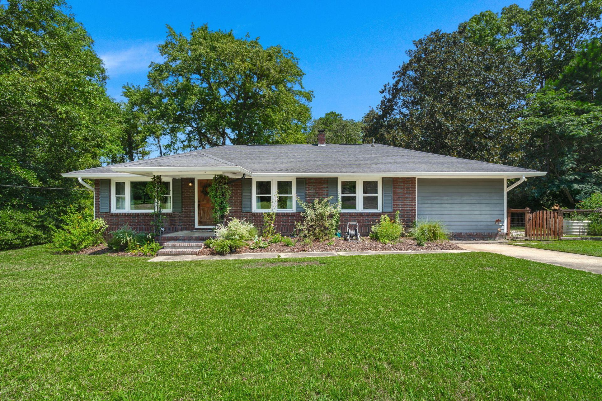 1004 Bishop Road Photo 4