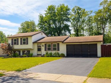 95 Elmford Road , Rochester, NY 14606