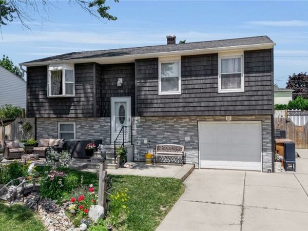 78 Dubonnet Drive , Depew, NY 14043