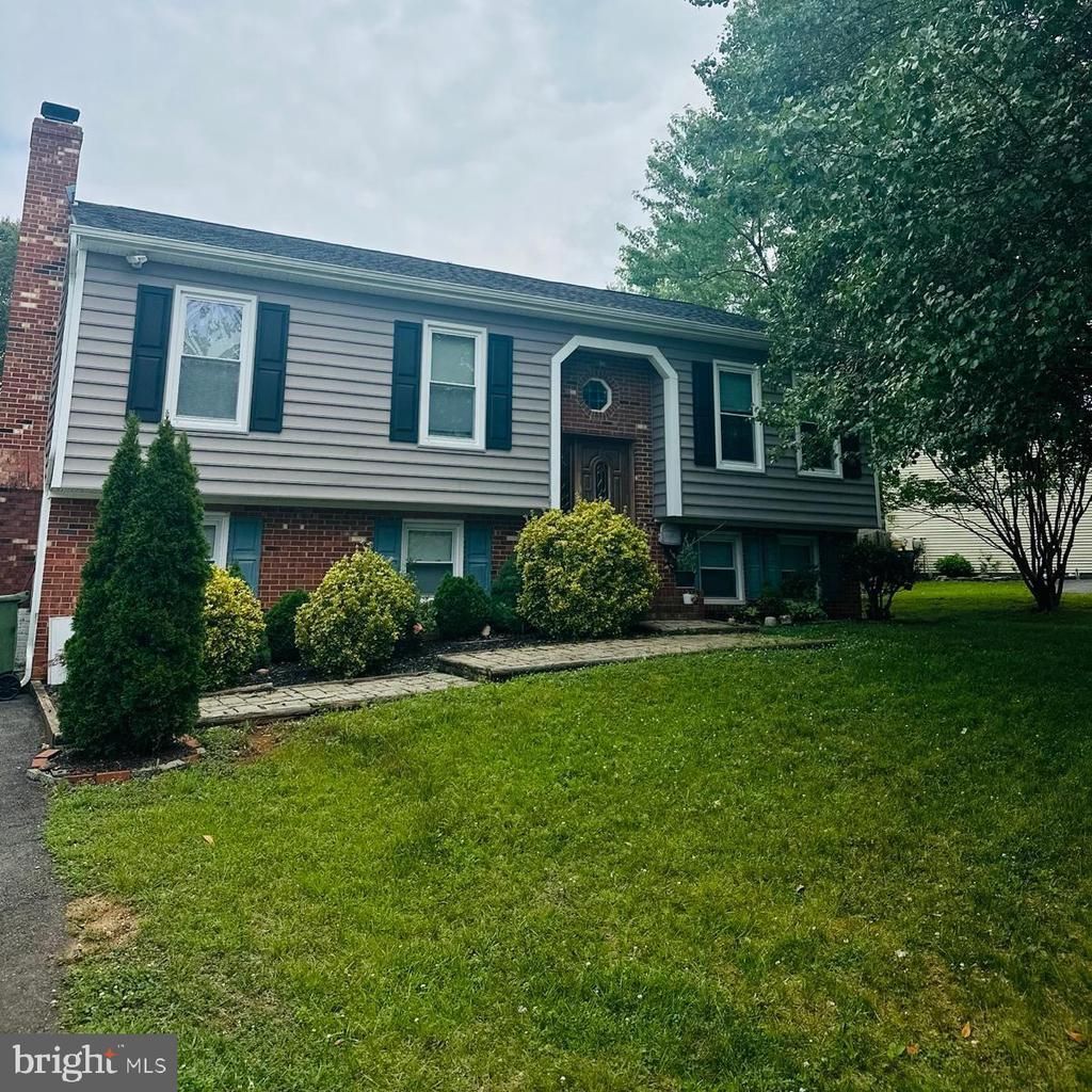 72 Vista Woods Road , Stafford, VA 22556 Main Photo