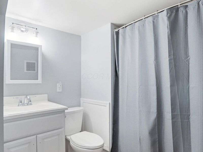 505 S Broadmoor Boulevard , Springfield, OH 45504 Photo 43