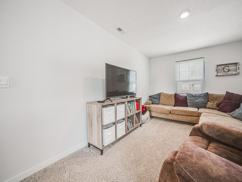 834 Allegro Drive , Reynoldsburg, OH 43068 Photo 41