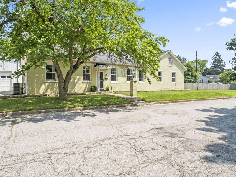 832 Pershing Drive , Circleville, OH 43113 Photo 8