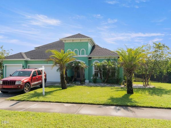 226 Ashford Lakes Circle, Ormond Beach, FL 32174